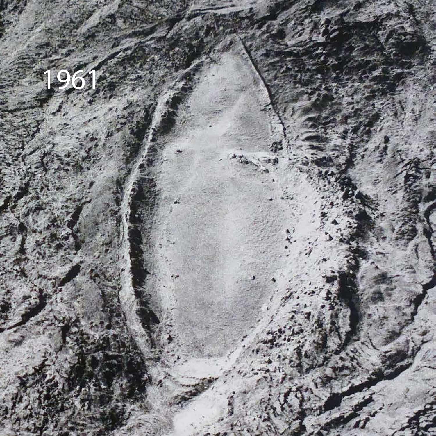 1961 photograph of the Durupınar formation